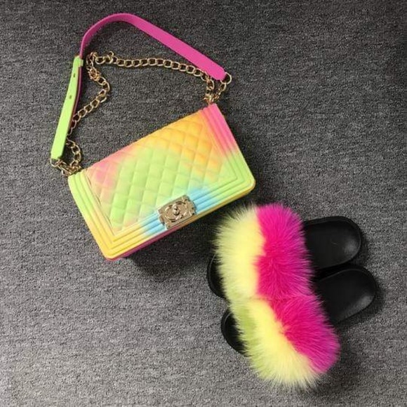 Matching sets - Picture 4 of 8